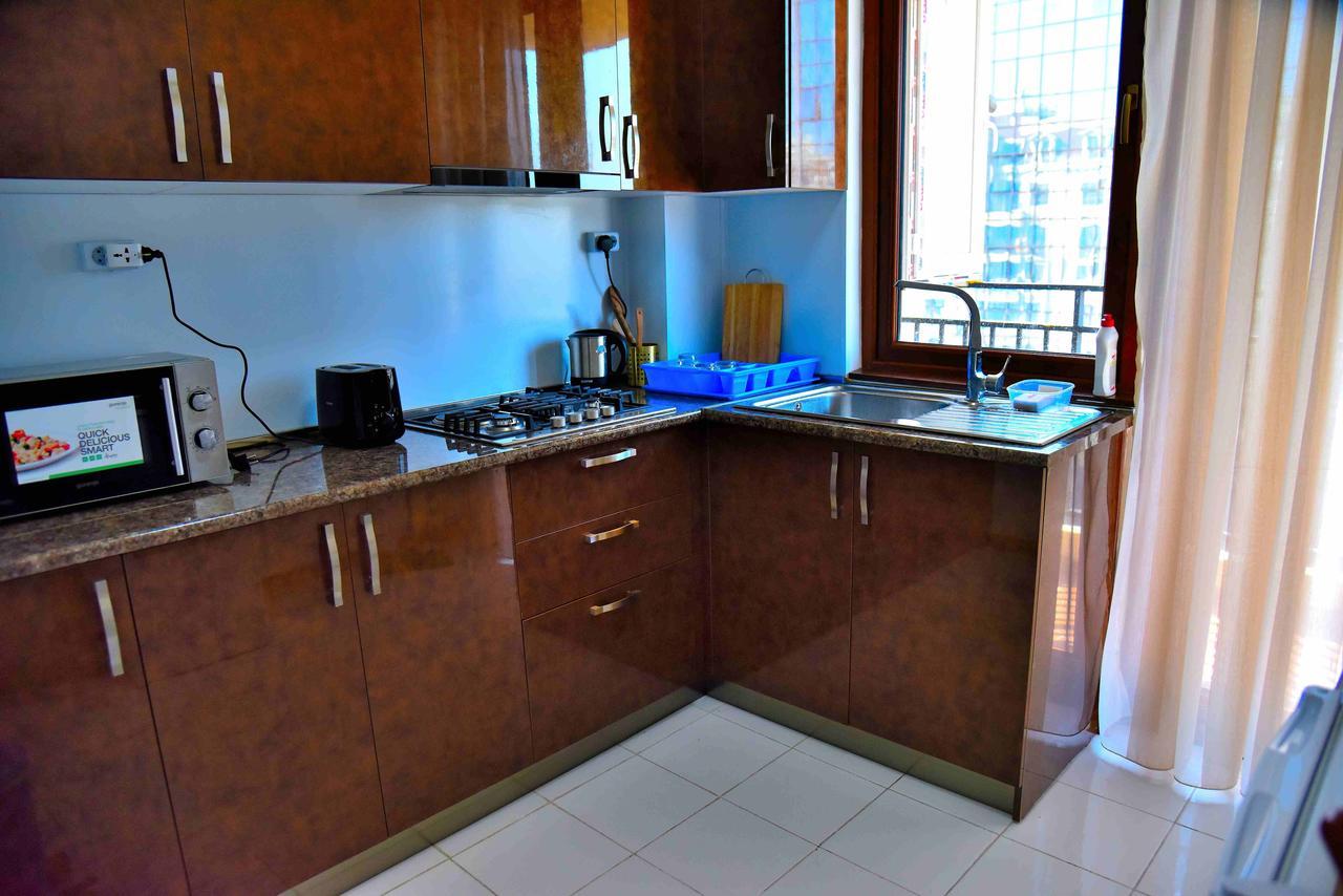 Aden Apartments Tbilisi Ngoại thất bức ảnh